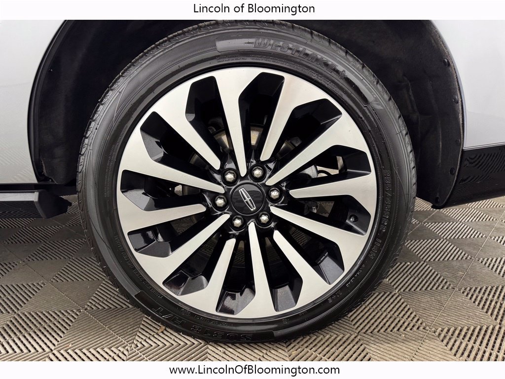 Certified 2023 Lincoln Navigator Reserve AWD/4WD image 26