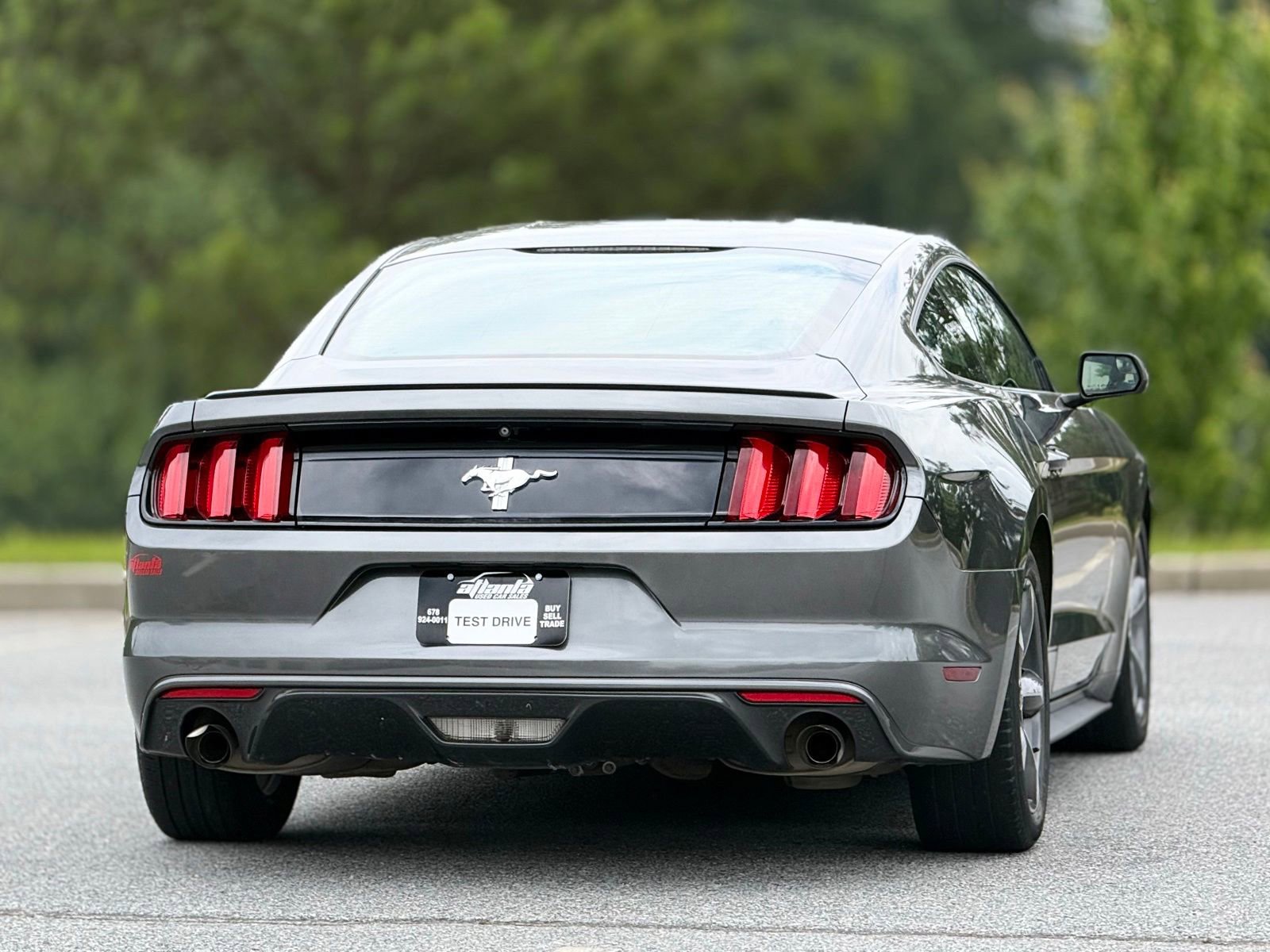 Used 2016 Ford Mustang Coupe w/ Equipment Group 051A RWD image 7