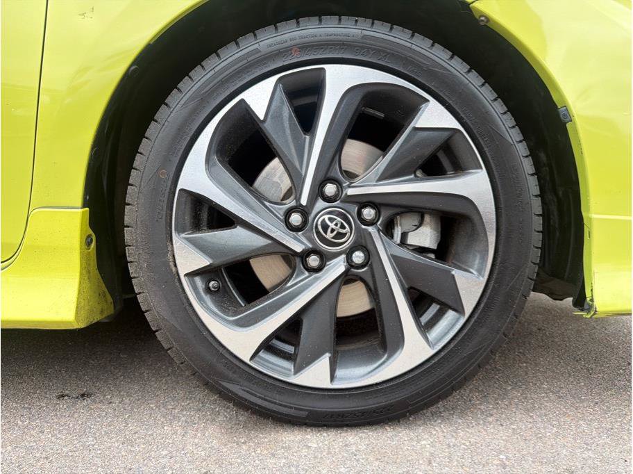 Used 2017 Toyota Corolla iM w/ Carpet Mat Package FWD image 24