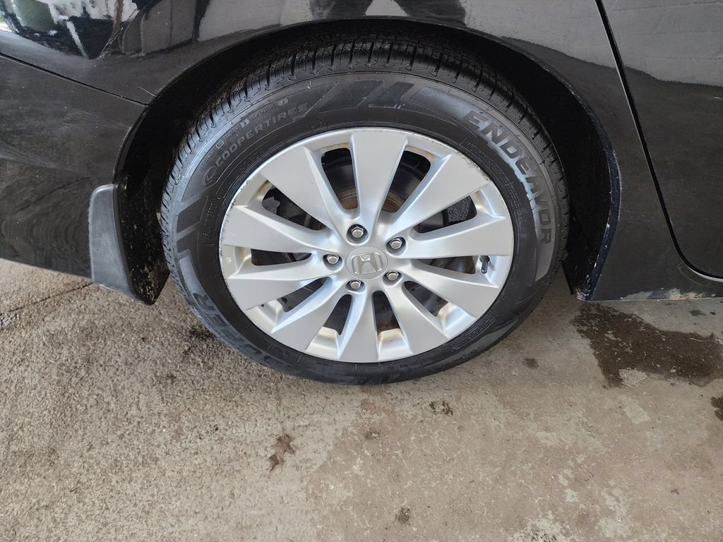 Used 2013 Honda Accord EX-L image 40