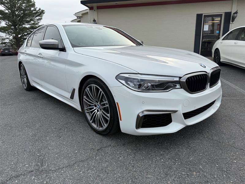 Used 2018 BMW M550i xDrive M550i AWD w/EXECUTIVE & DRIVE image 5