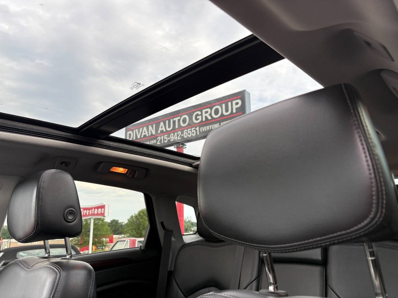Used 2014 Cadillac SRX Luxury FWD image 18