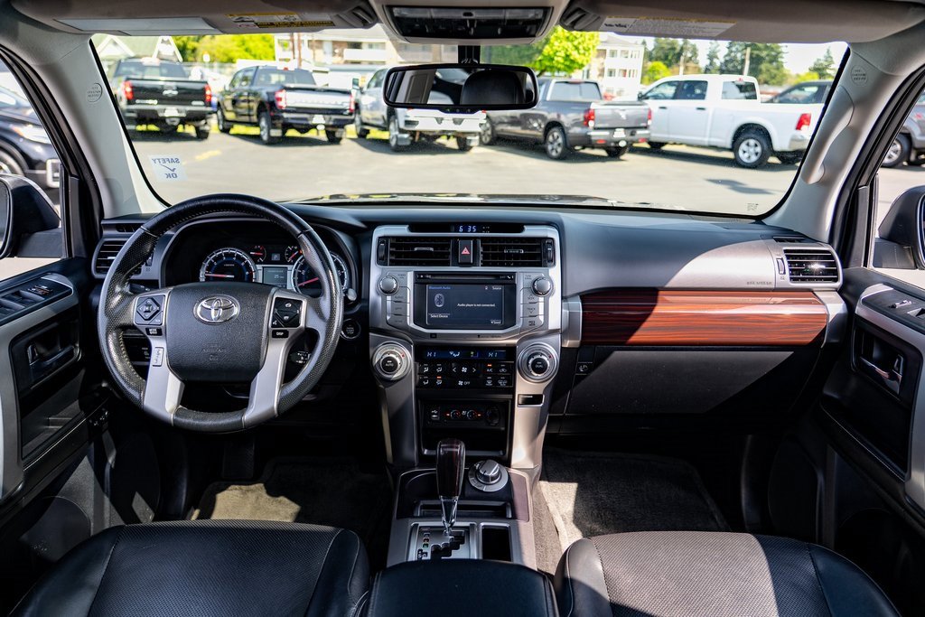 Used 2015 Toyota 4Runner Limited image 17