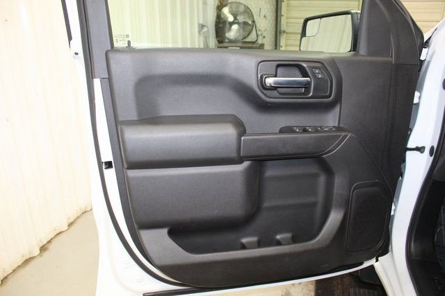 Used 2023 Chevrolet Silverado 1500 Custom w/ LPO, Dark Essentials Package image 7