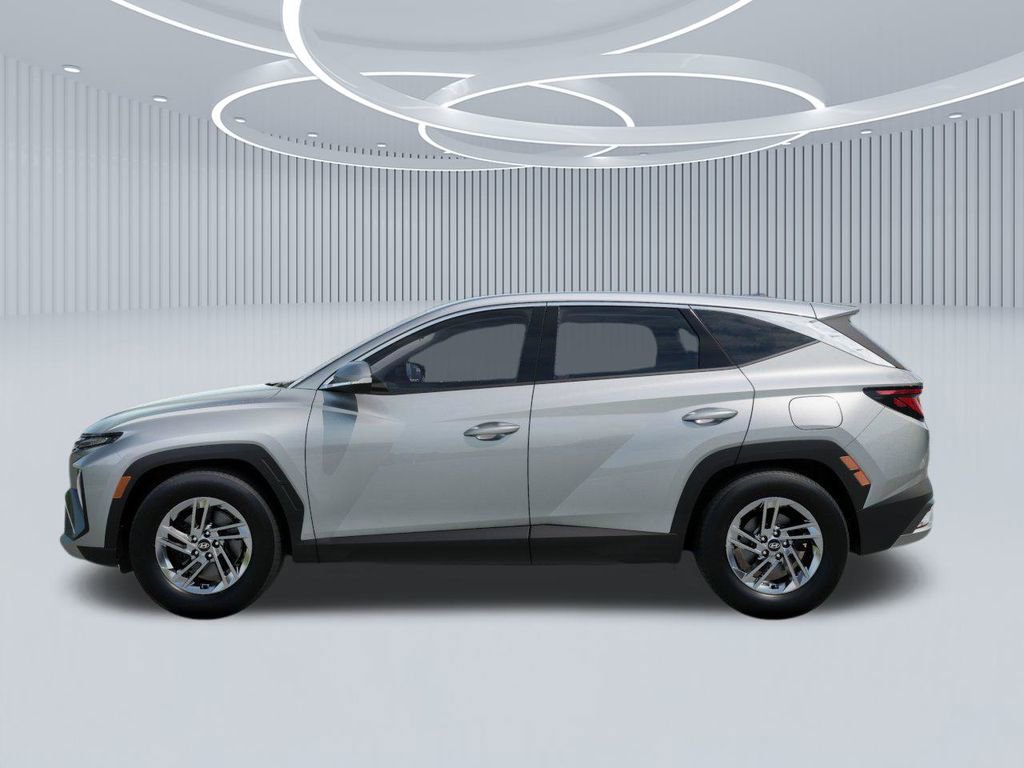 New 2026 Hyundai Tucson SE image 3