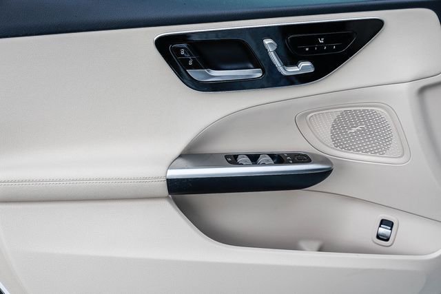 Used 2024 Mercedes-Benz C 300 4MATIC Sedan image 21