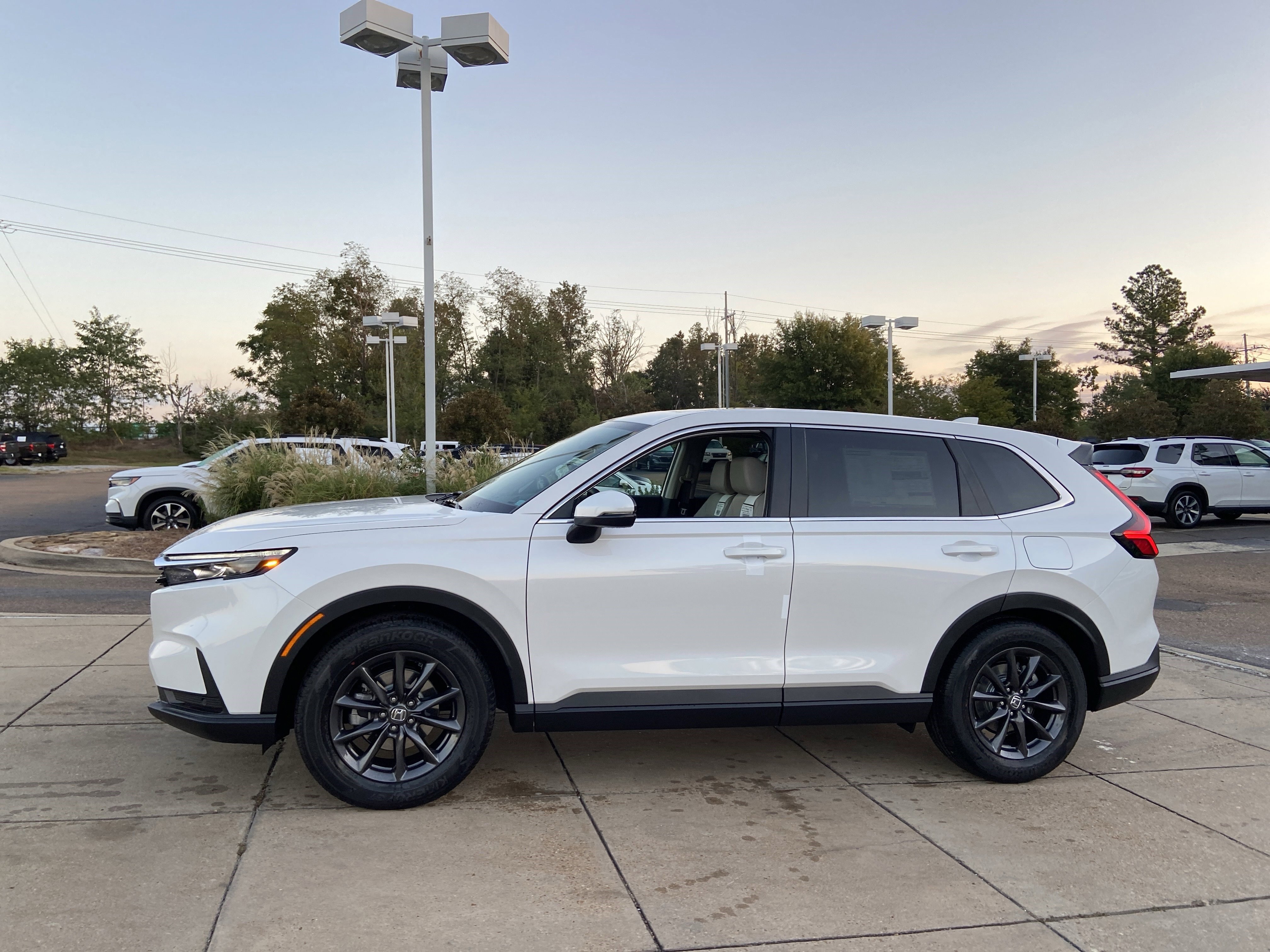 New 2026 Honda CR-V EX-L image 5