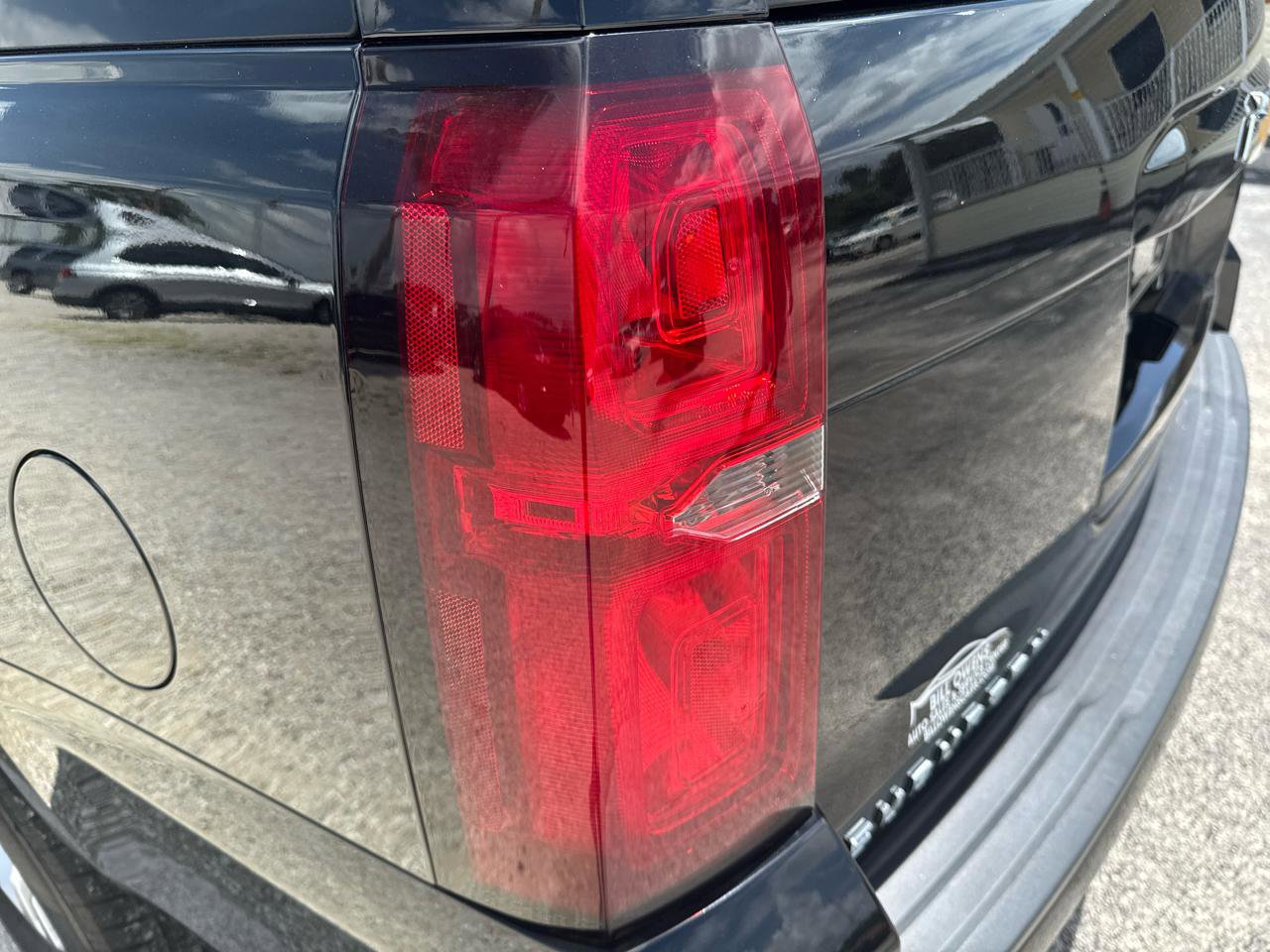 Used 2020 Chevrolet Suburban LT image 40