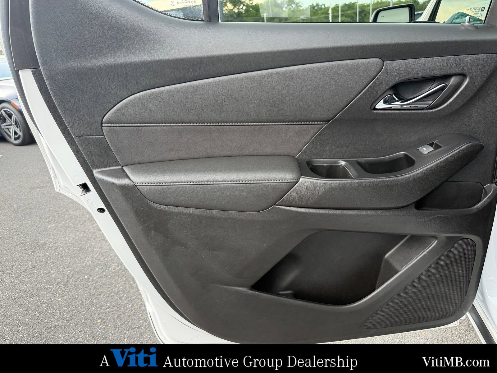 Used 2023 Chevrolet Traverse High Country image 20