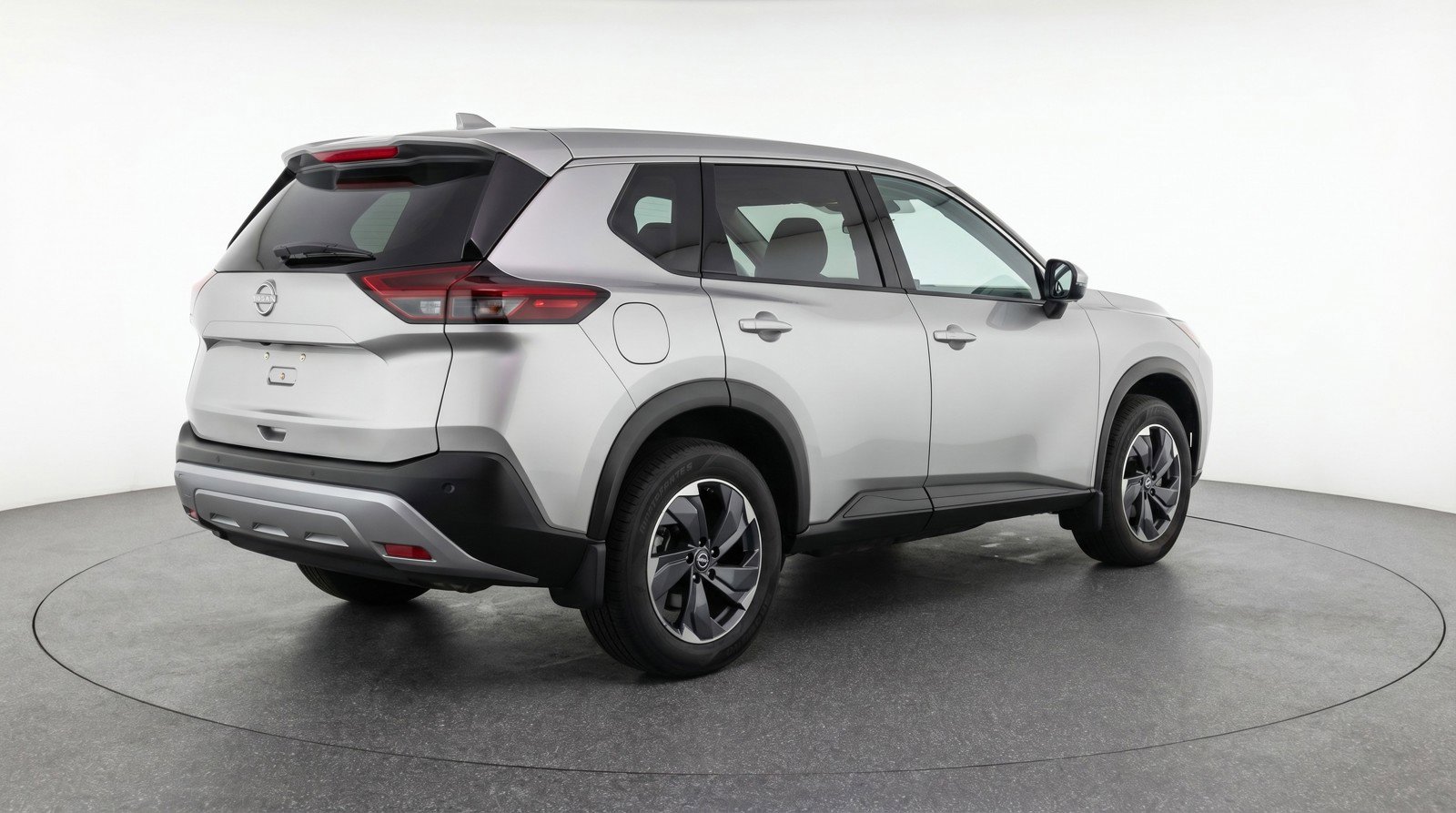Used 2025 Nissan Rogue SV image 9