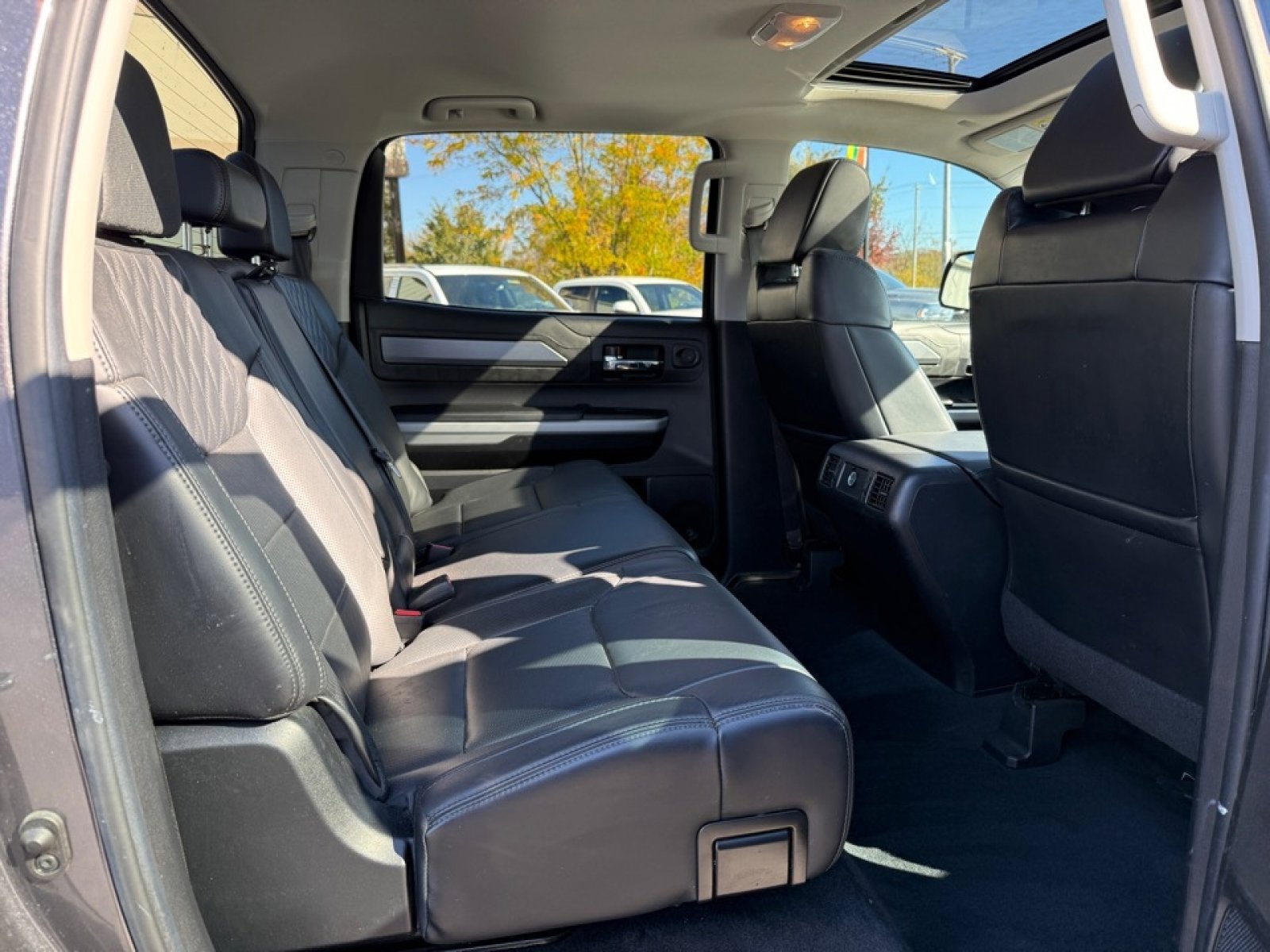 Used 2021 Toyota Tundra Platinum image 15