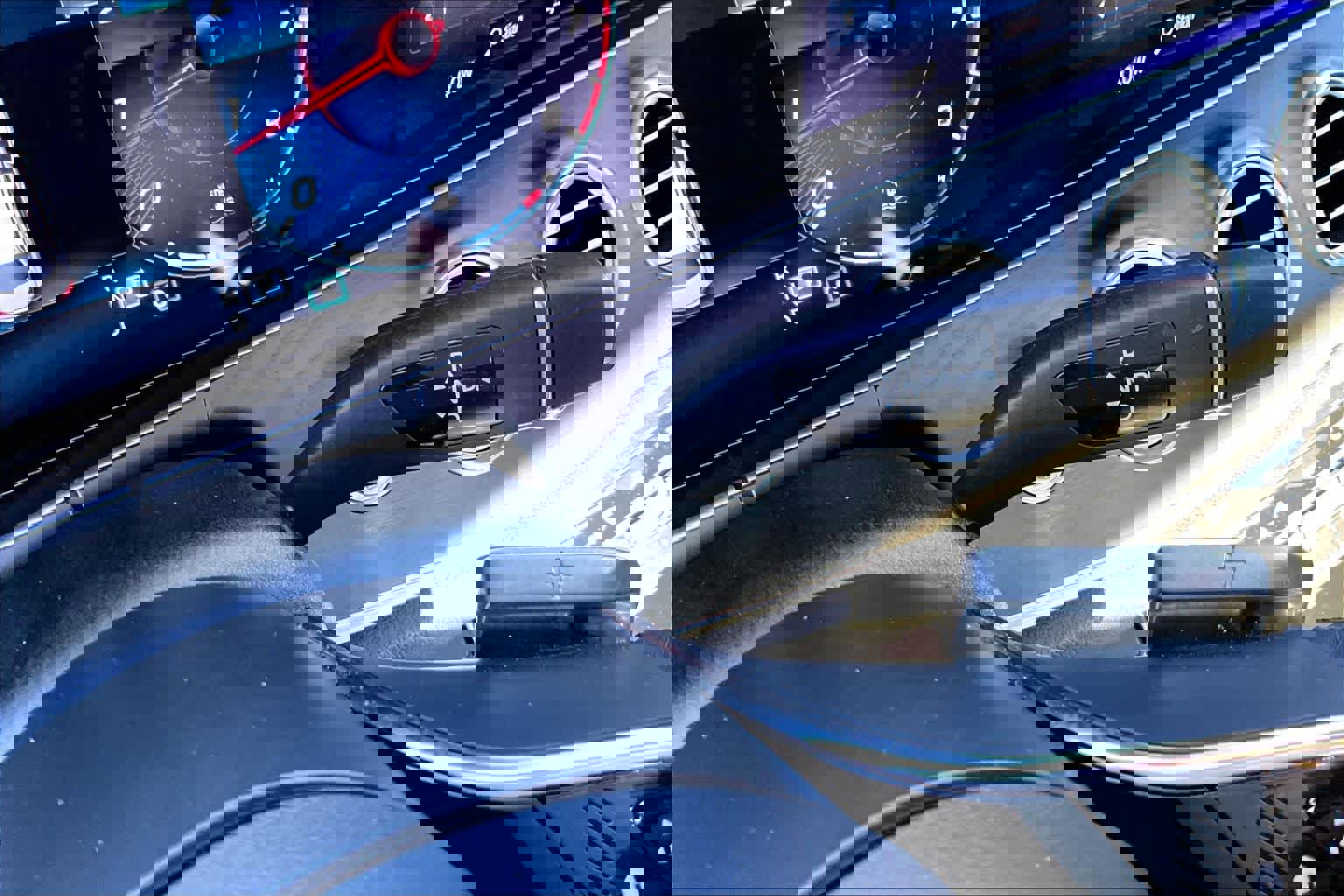 Used 2022 Mercedes-Benz E 350 4MATIC Sedan image 16