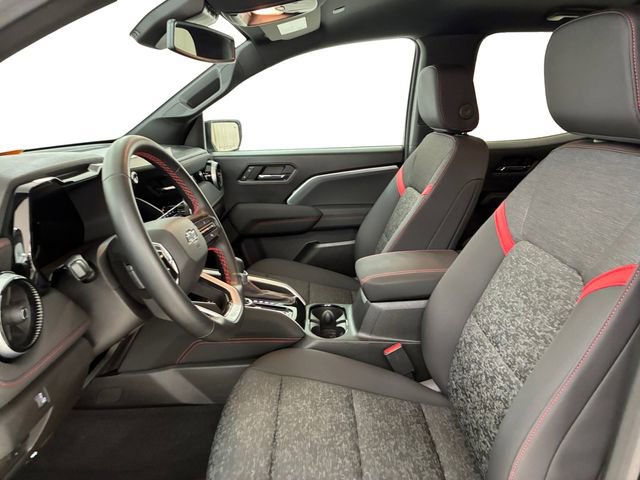 Certified 2024 Chevrolet Colorado Z71 w/ LPO, Dark Essentials Package AWD/4WD image 12