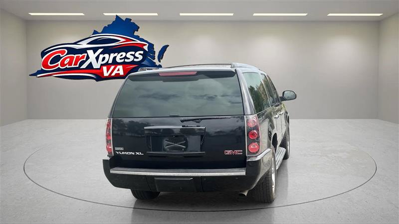 Used 2011 GMC Yukon XL Denali AWD/4WD image 34