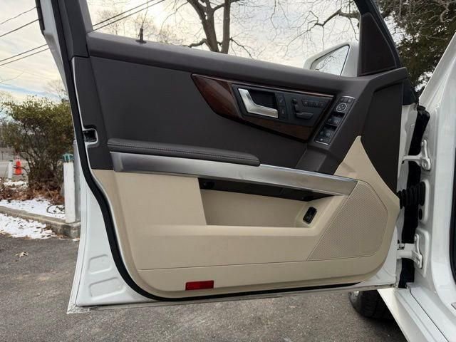 Used 2014 Mercedes-Benz GLK 350 4MATIC image 28