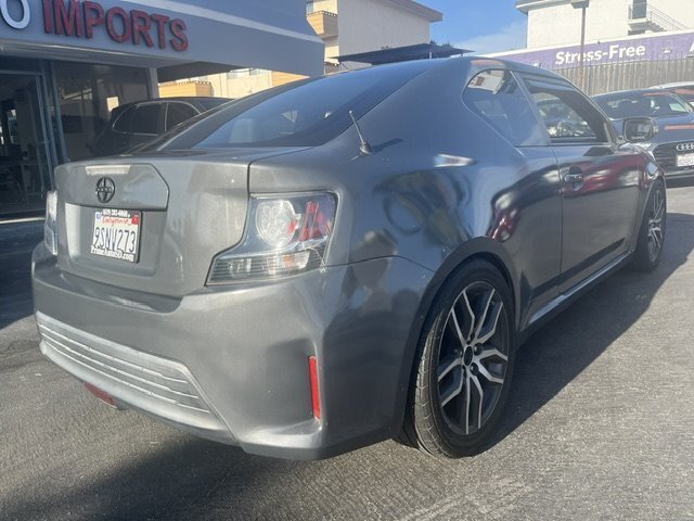 Used 2015 Scion tC FWD image 7
