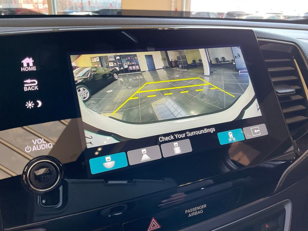 Used 2023 Honda Passport EX-L image 17