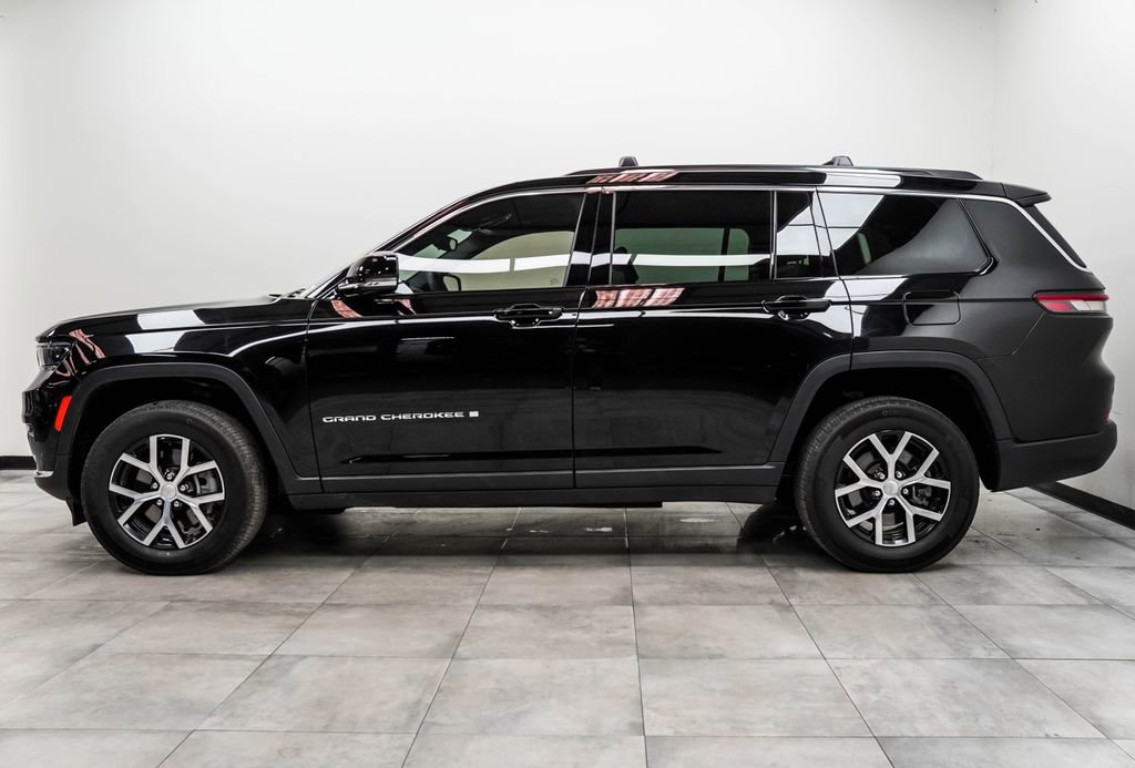 Used 2023 Jeep Grand Cherokee L Limited image 8