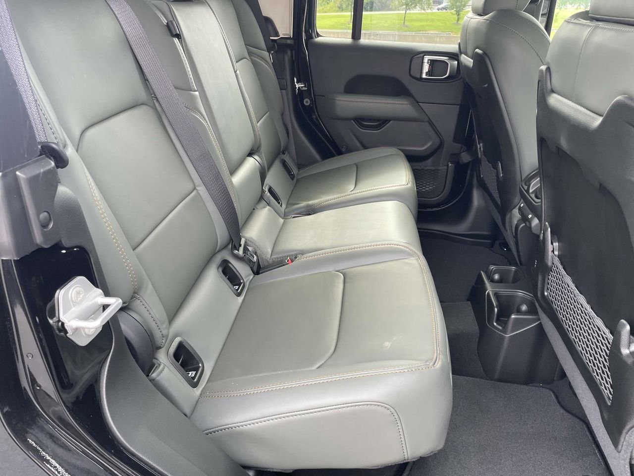 New 2025 Jeep Gladiator Mojave w/ Safety Group image 31