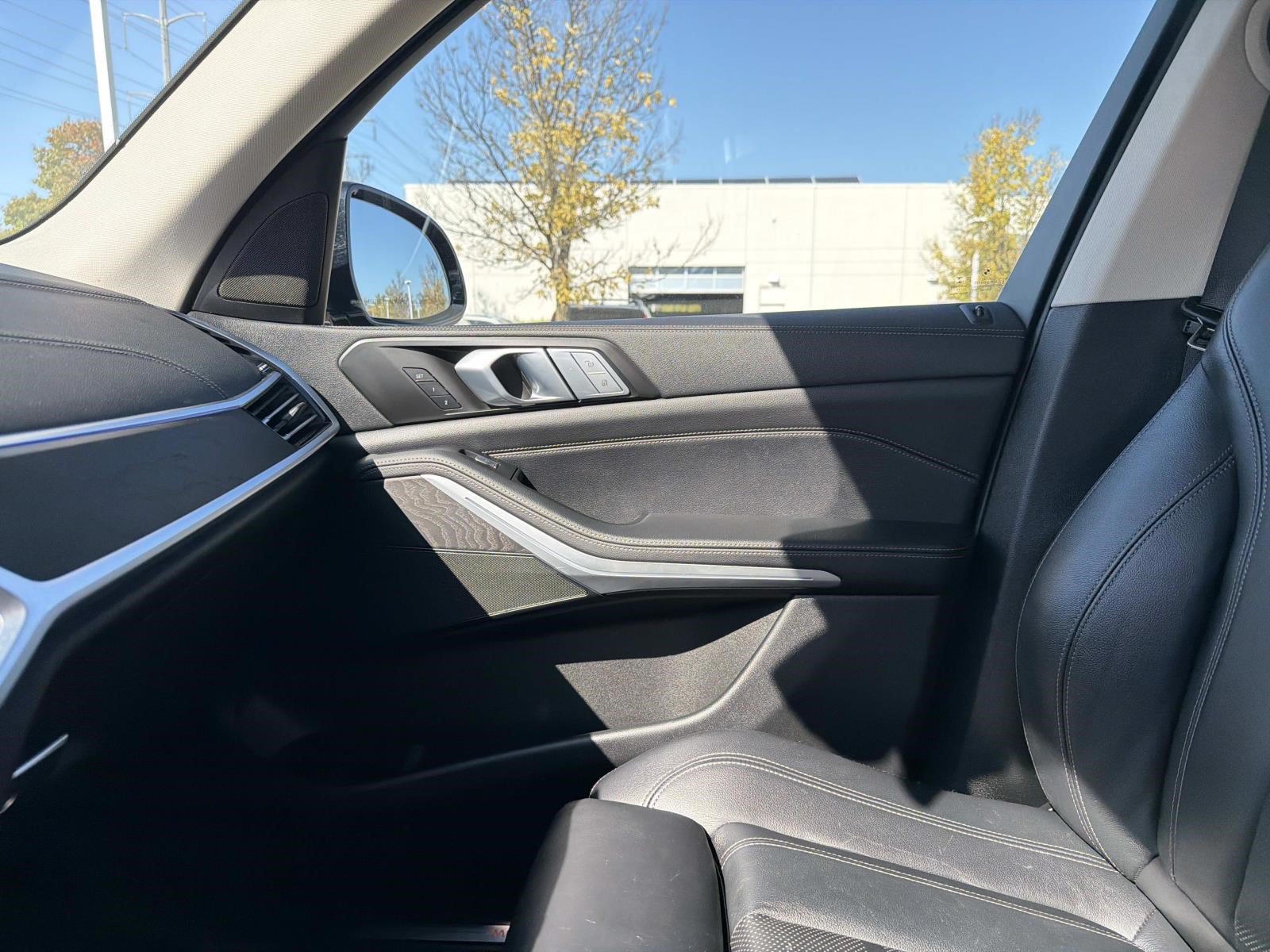 Certified 2022 BMW X7 xDrive40i AWD/4WD image 30