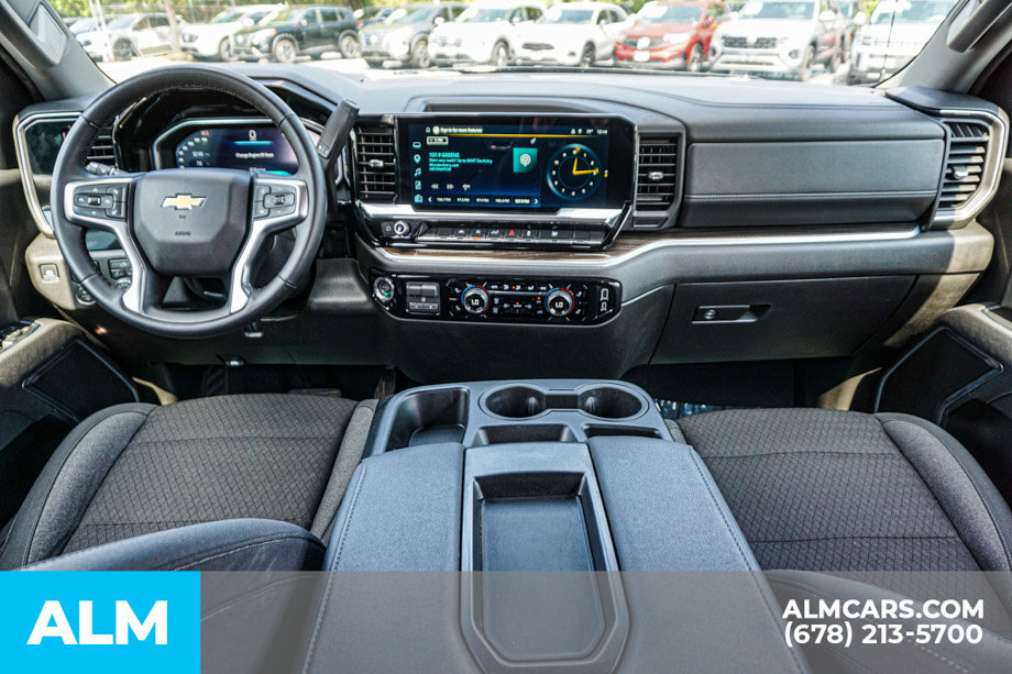 Used 2026 Chevrolet Silverado 1500 LT RWD image 24