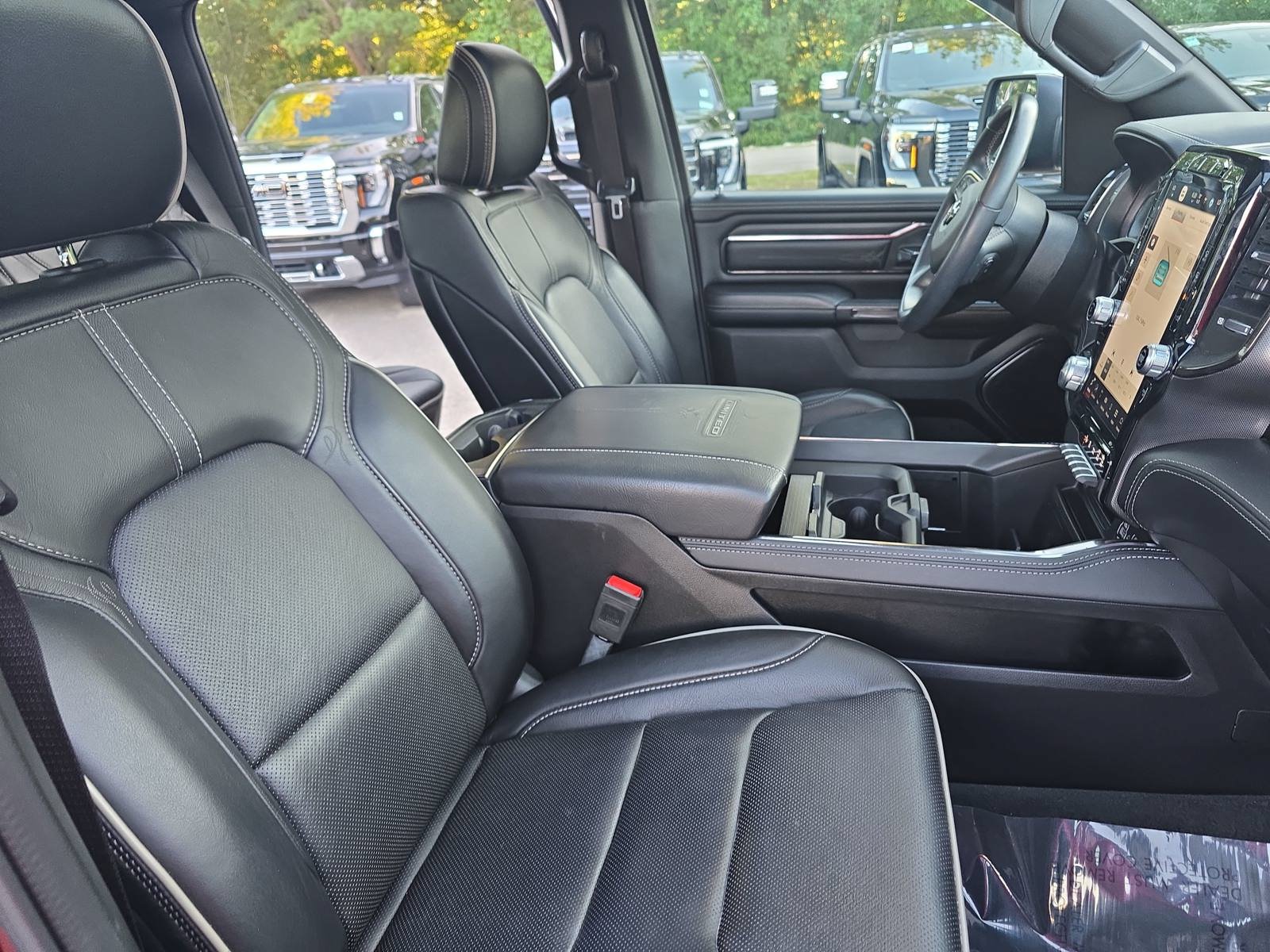 Used 2023 RAM 1500 Limited AWD/4WD image 10