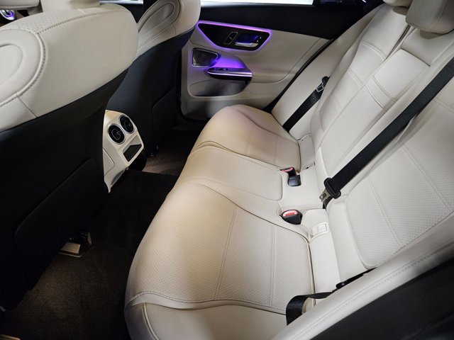 Used 2022 Mercedes-Benz C 300 Sedan image 16