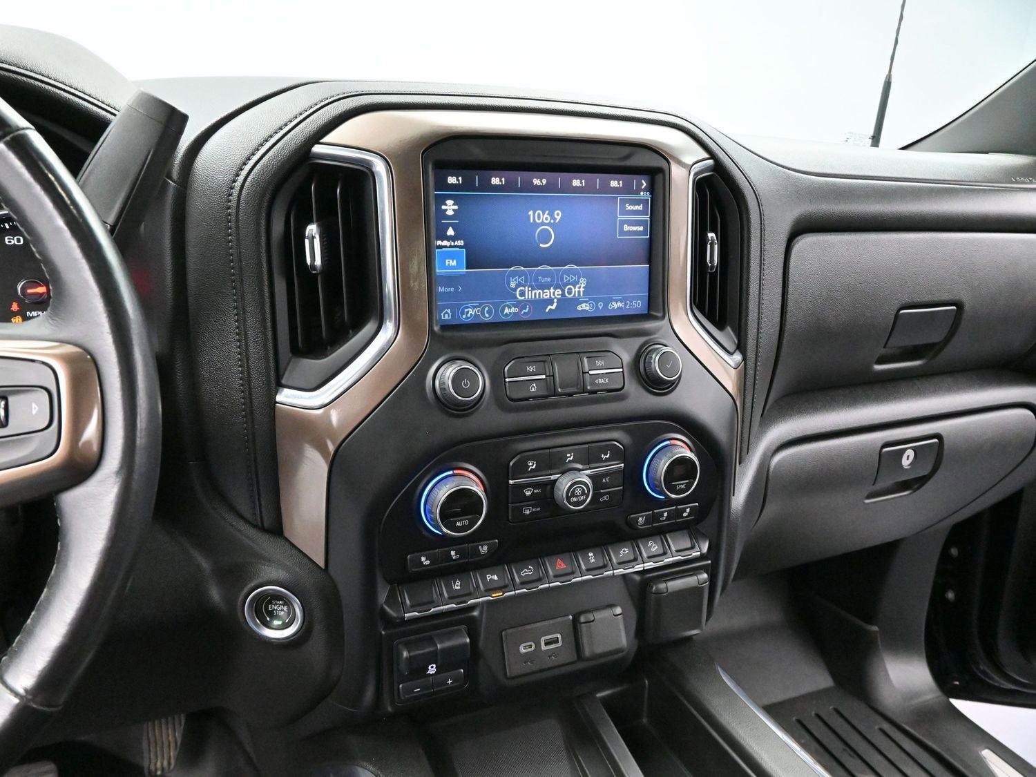 Used 2022 Chevrolet Silverado 2500 High Country w/ LPO, Dark Essentials Package image 18