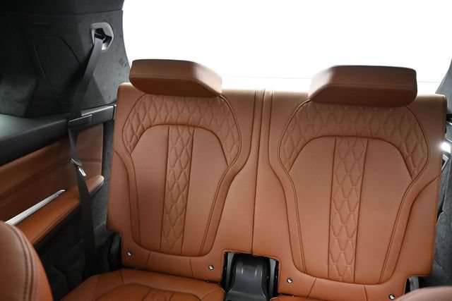 New 2026 BMW ALPINA XB7 AWD/4WD image 19
