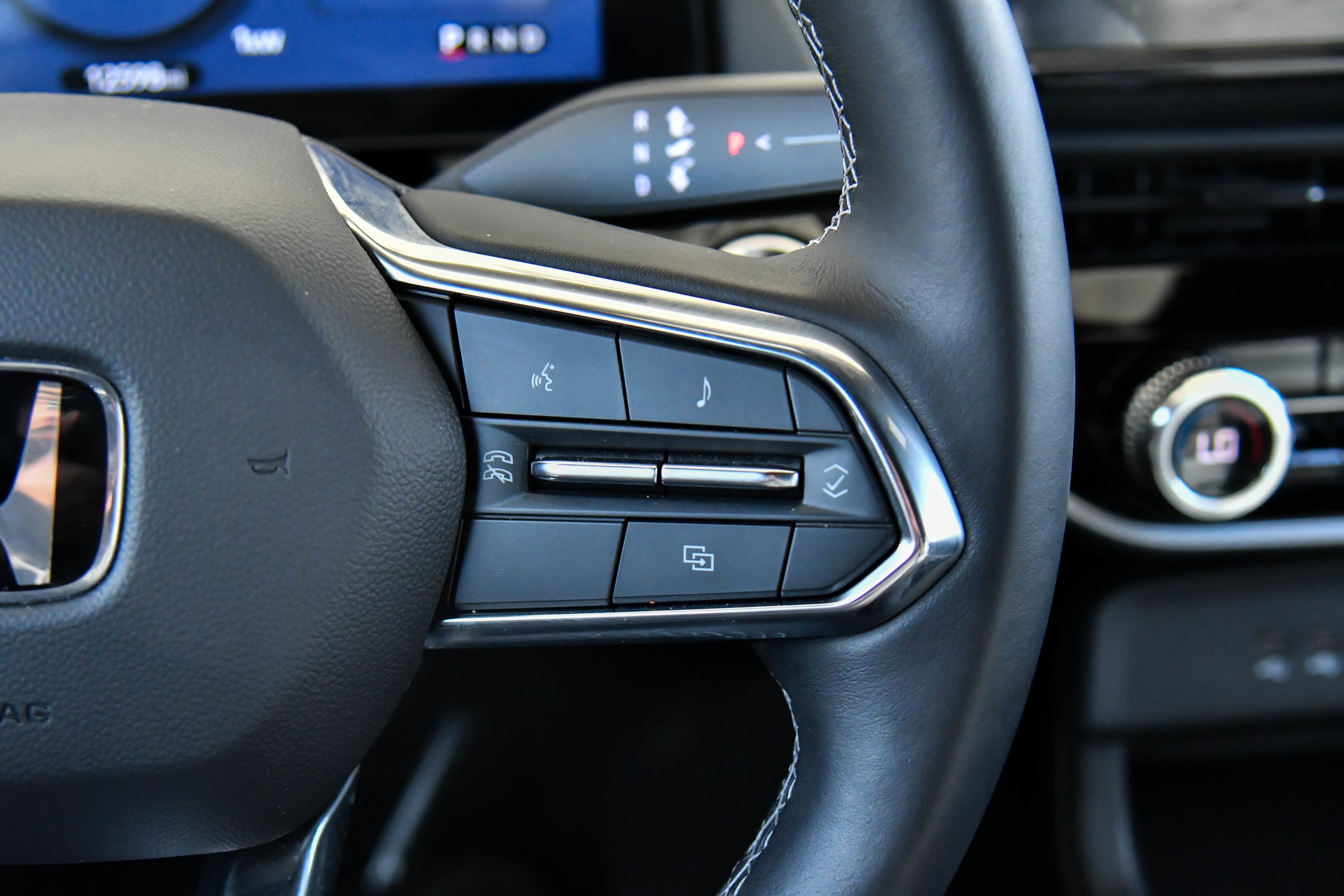 Used 2024 Honda Prologue Touring image 32