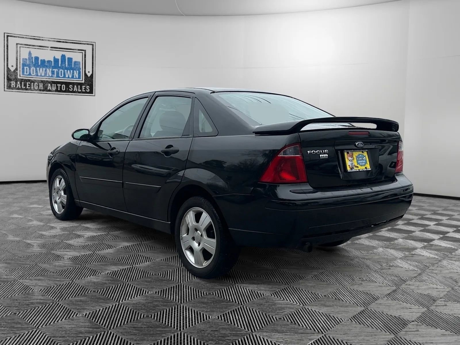 Used 2007 Ford Focus SE image 8