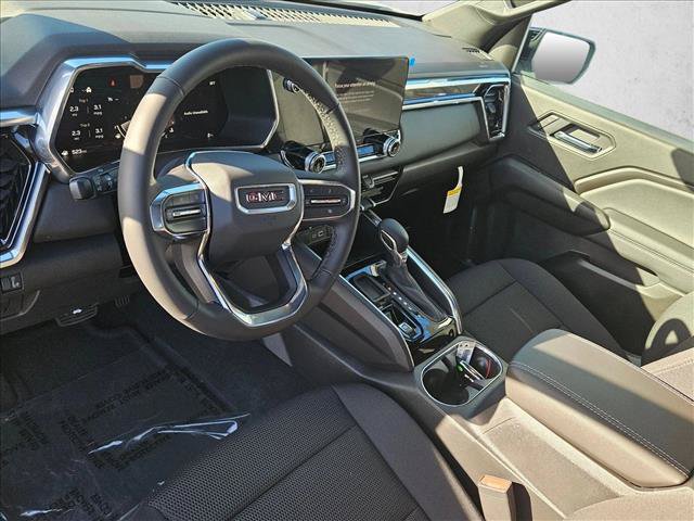 New 2026 GMC Canyon Elevation RWD image 3