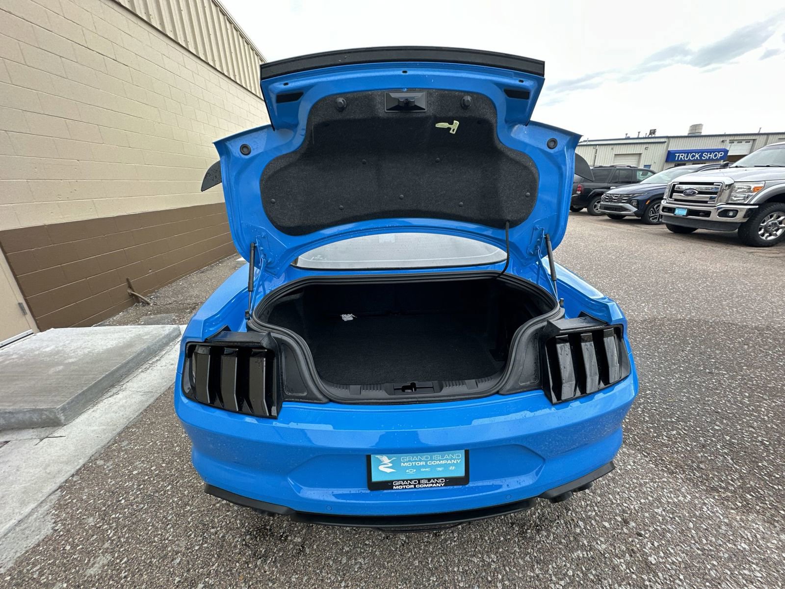 Used 2023 Ford Mustang GT Premium w/ Equipment Group 401A RWD image 24