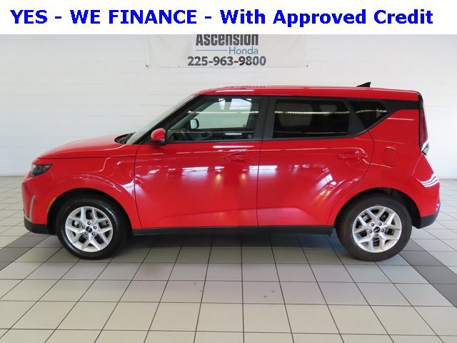 Used 2024 Kia Soul LX w/ Option Group 015 image 3