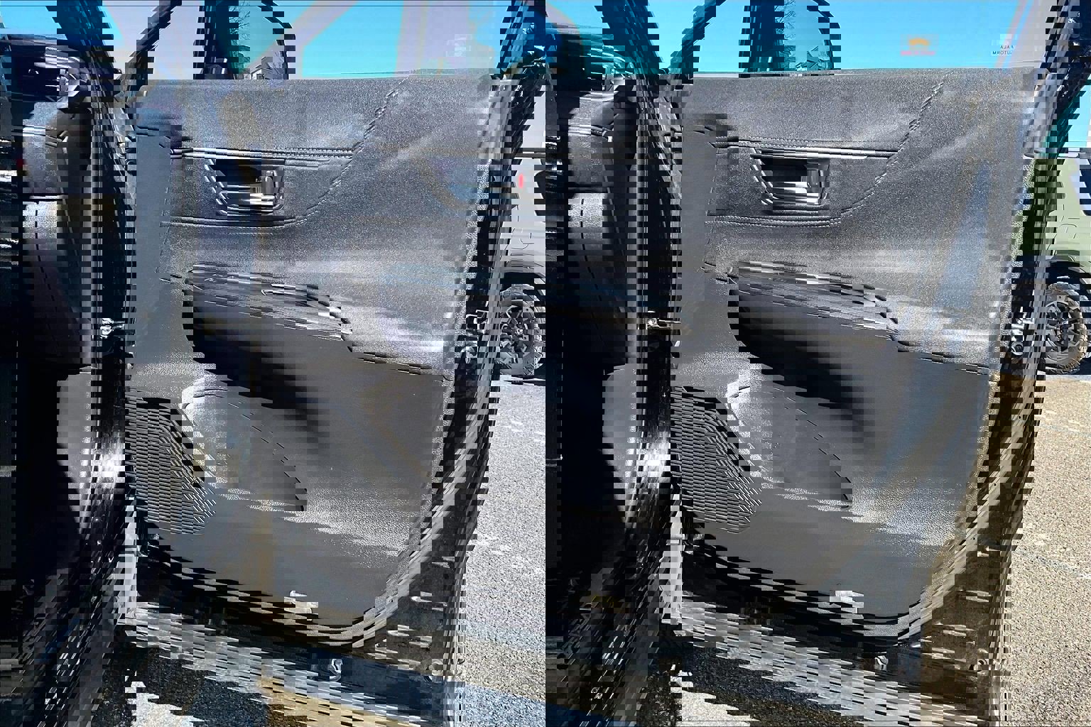 Used 2021 Toyota Venza XLE w/ Softex Package image 22