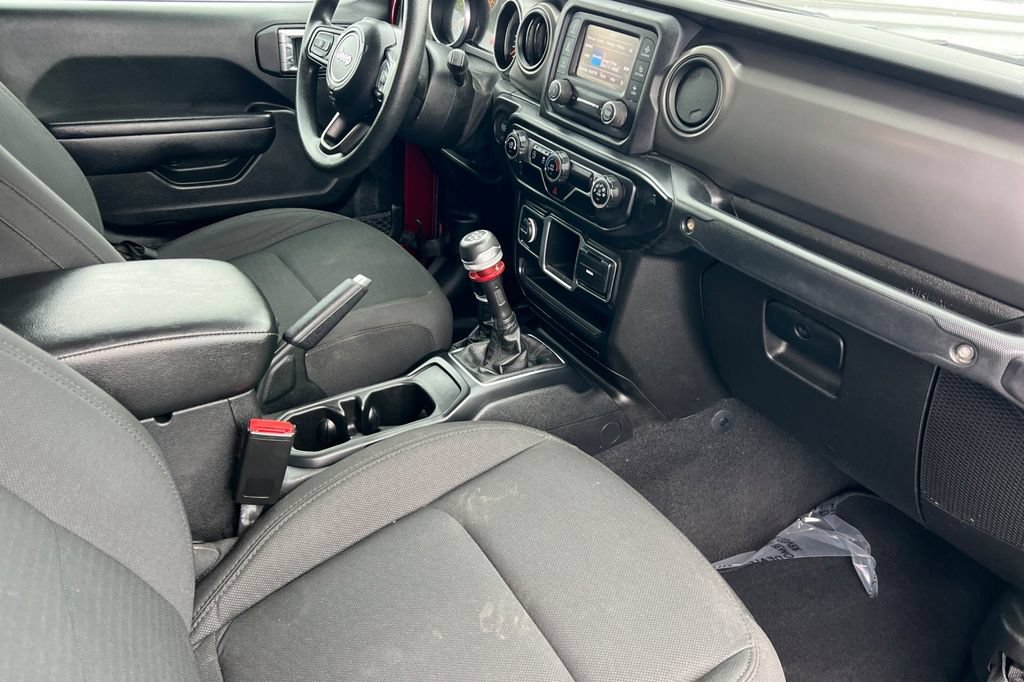 Used 2021 Jeep Gladiator Sport AWD/4WD image 15