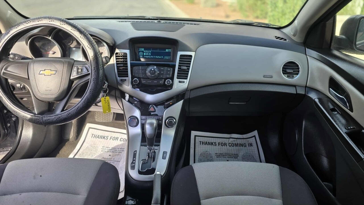Used 2015 Chevrolet Cruze LS image 12