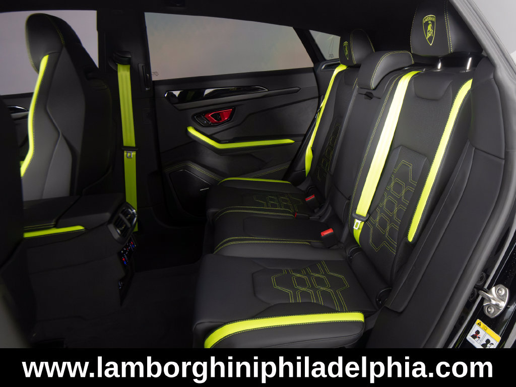 Used 2026 Lamborghini Urus S AWD/4WD image 43