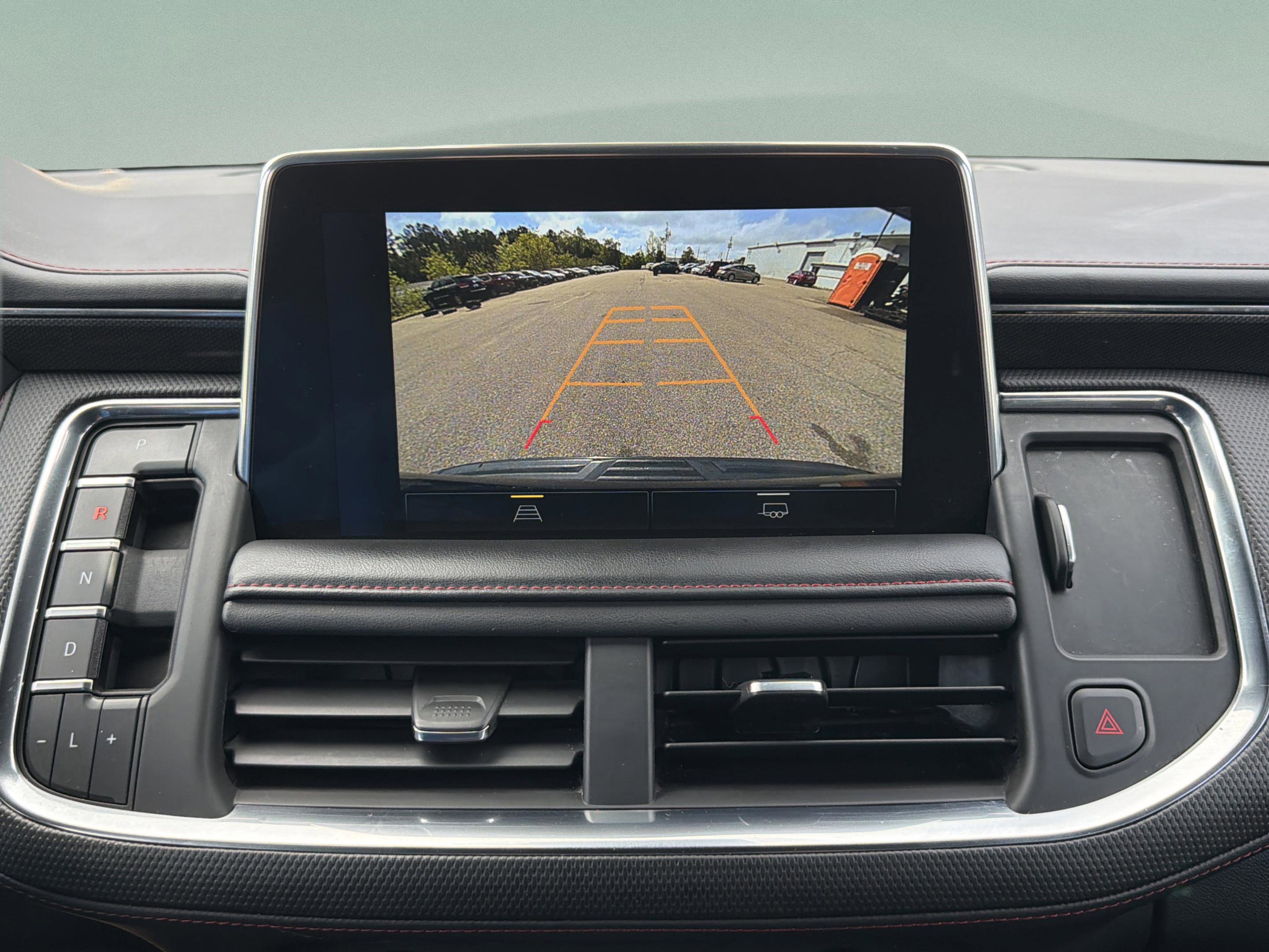 Used 2023 Chevrolet Suburban RST image 17