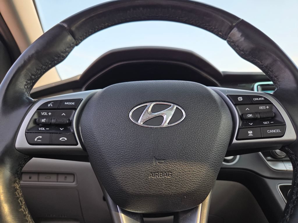 Used 2019 Hyundai Sonata Limited w/ Ultimate Package 04 FWD image 33