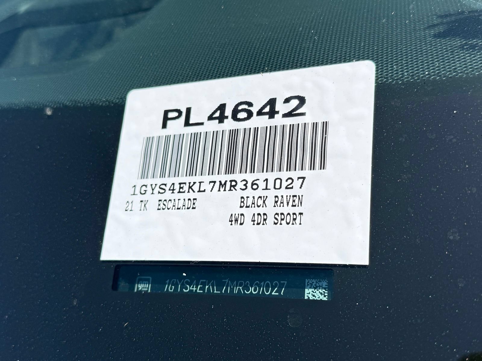 Used 2021 Cadillac Escalade Sport w/ LPO, Illumination Package AWD/4WD image 9
