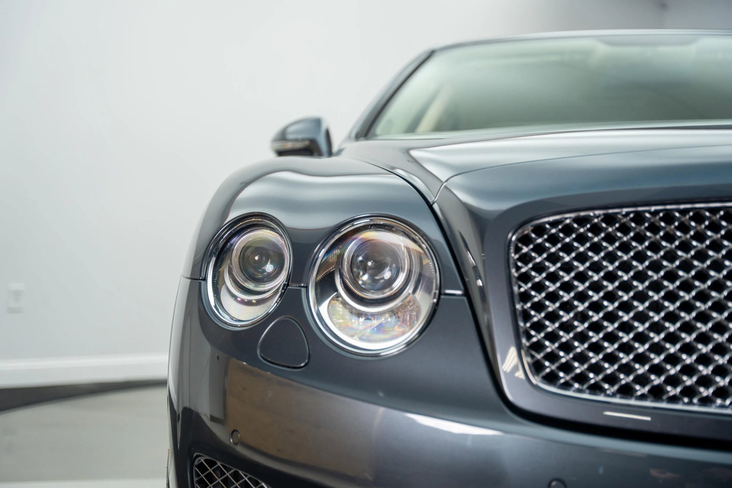 Used 2013 Bentley Flying Spur Flying Spur image 15