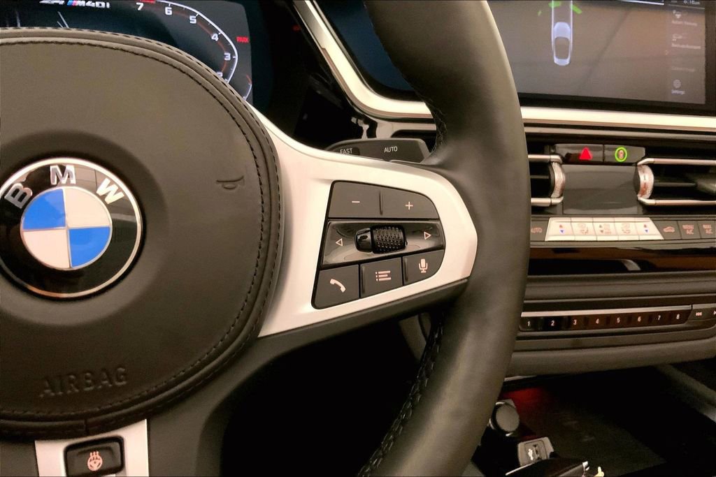 Used 2025 BMW Z4 M40i RWD image 17