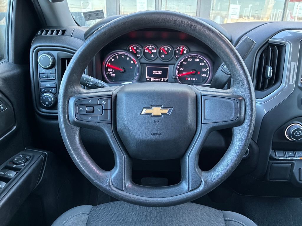Used 2022 Chevrolet Silverado 1500 Custom image 15