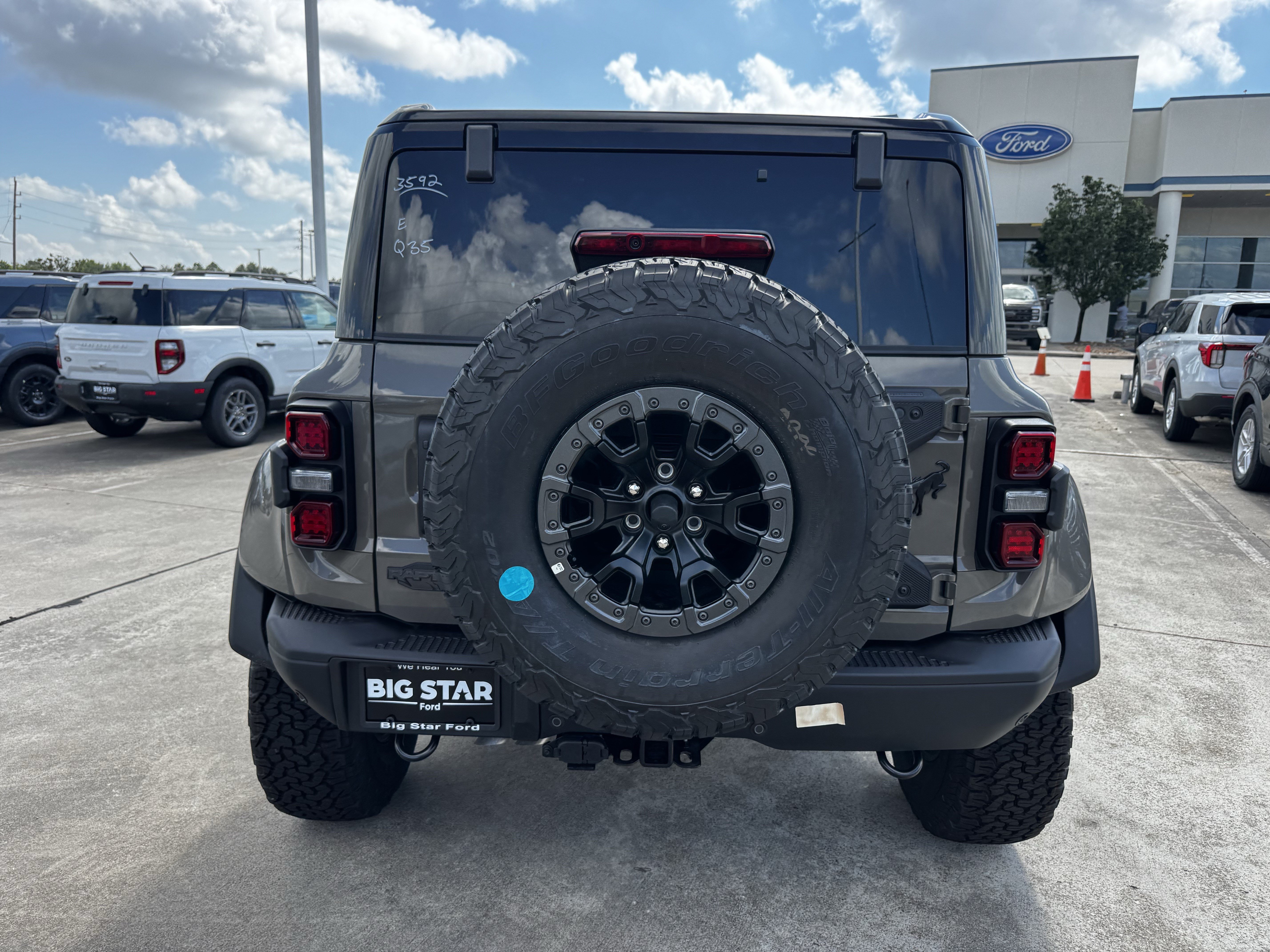New 2026 Ford Bronco Raptor AWD/4WD image 7