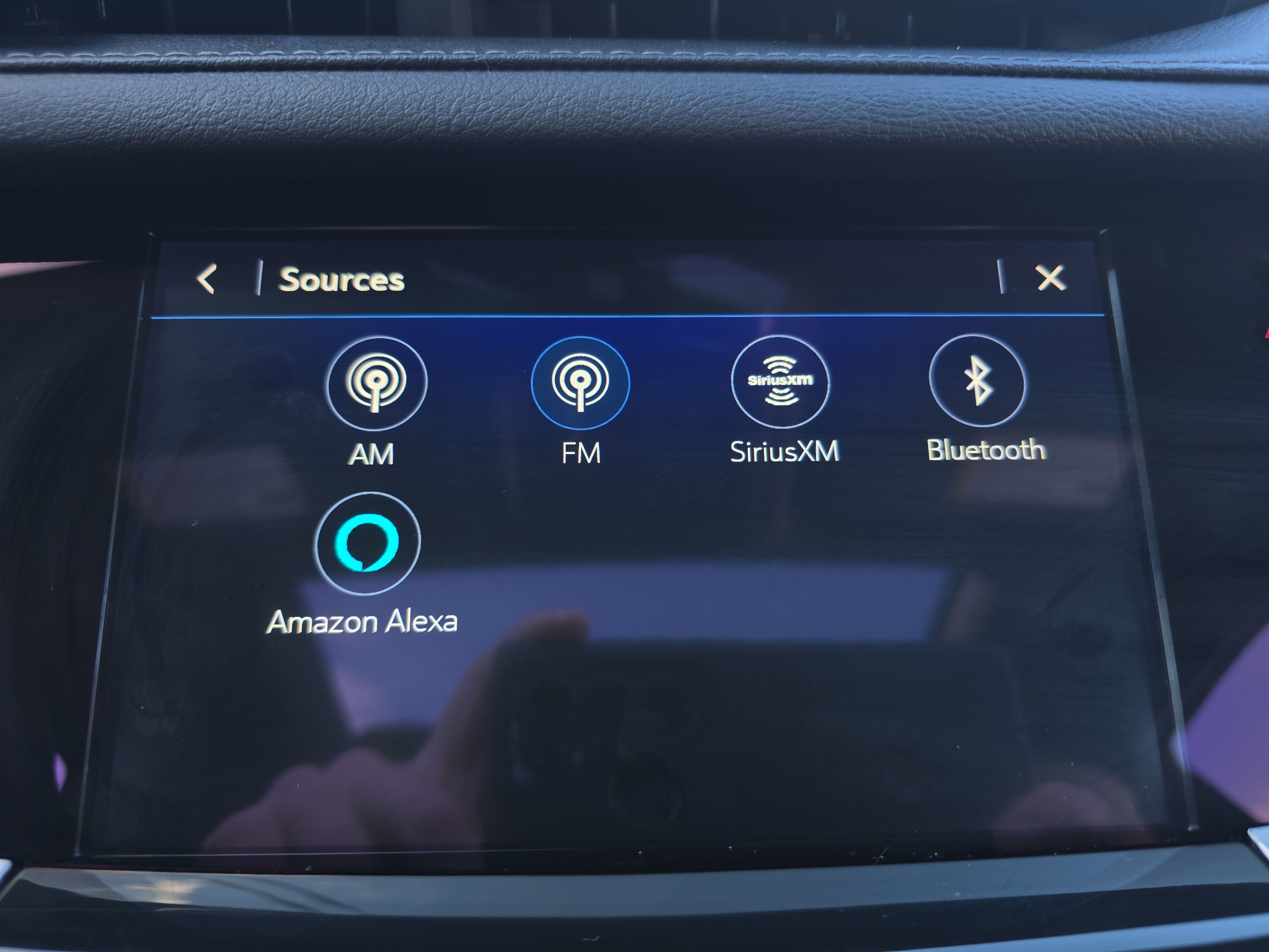 Used 2024 Cadillac XT6 Sport w/ LPO, Onyx Lite Package image 30