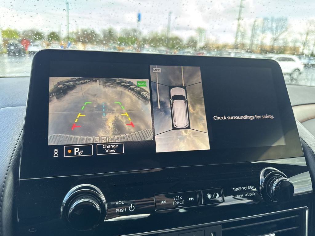 Used 2022 Nissan Armada SL image 17