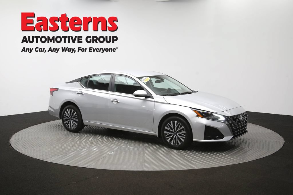 Used 2023 Nissan Altima 2.5 SV AWD/4WD image 47