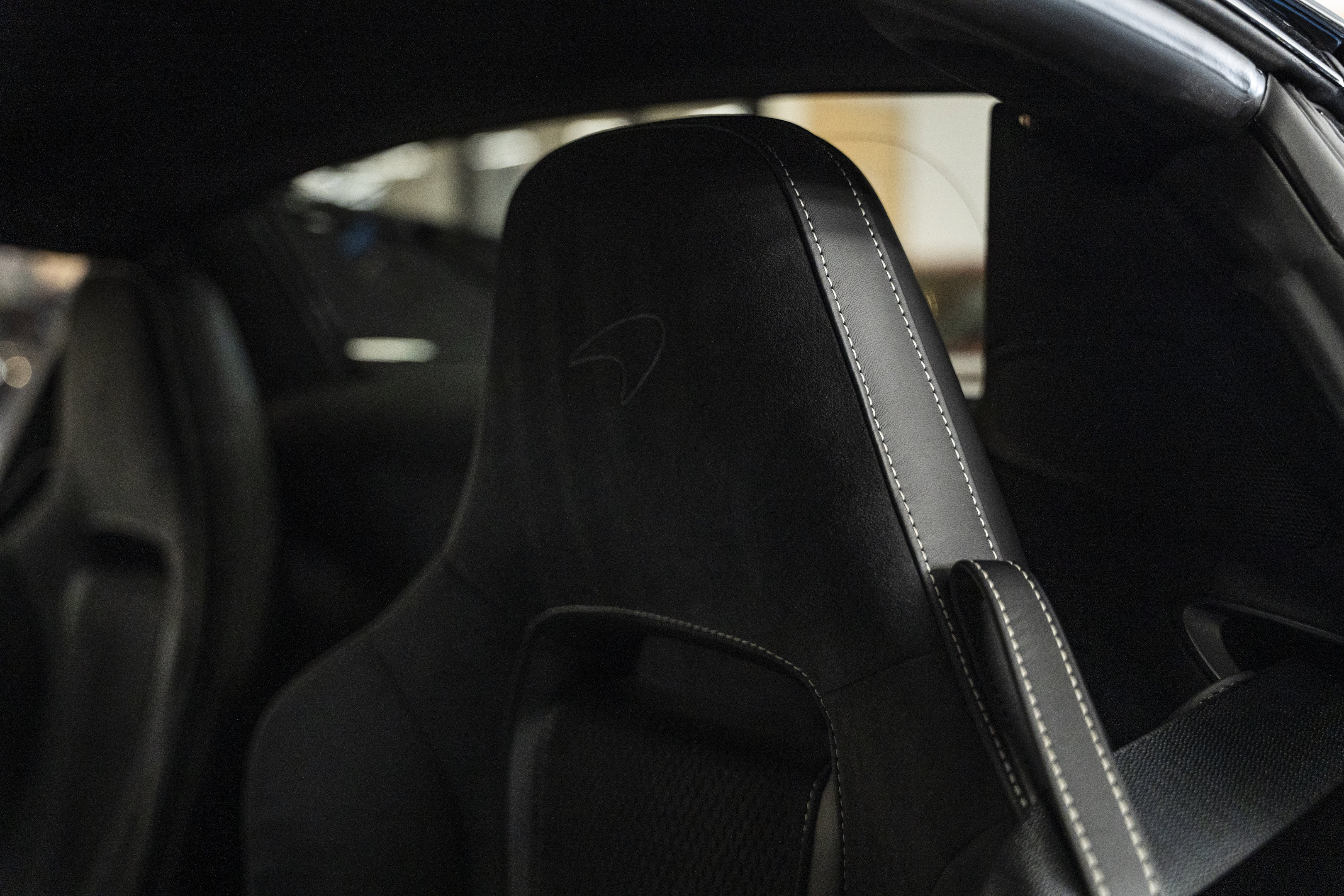 Used 2026 McLaren 750S Spider RWD image 27