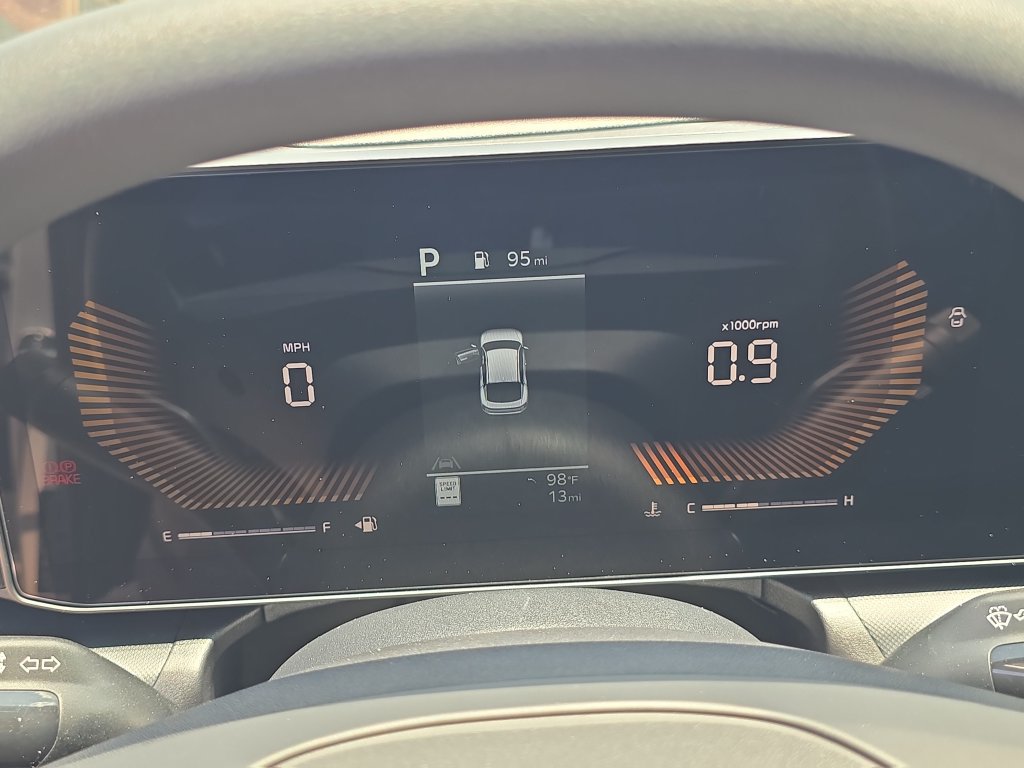 New 2026 Kia K4 FWD image 31
